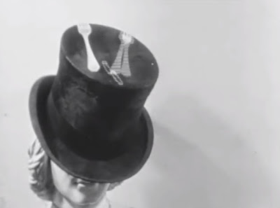 TheCageSidneyPeterson10