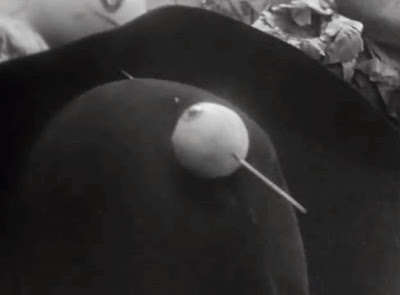 TheCageSidneyPeterson40