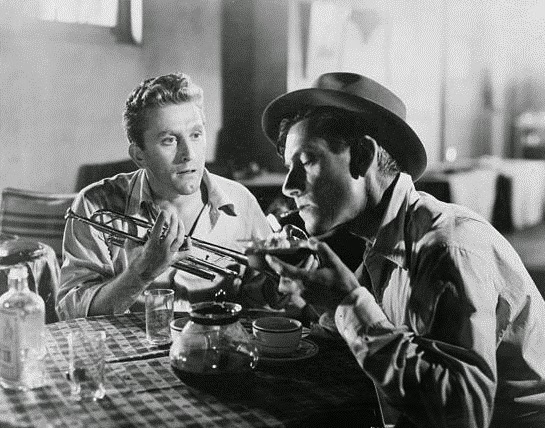 HoagyCarmichaelwithKirkDouglasinstillfromthefilmYoungManwithaHorn.