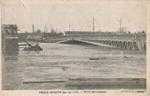 Mirabeau Bridge | A poem by Guillaume Apollinaire (1913) 3 Mirabeau Bridge | A poem by Guillaume Apollinaire (1913) 1910 Pont Mirabeau 2
