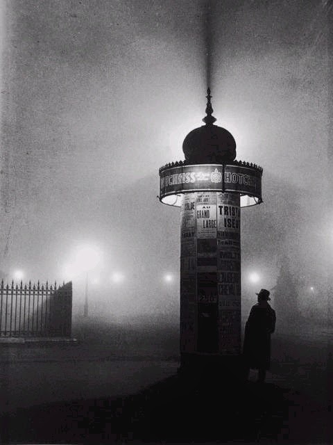 Paris by Night | Photos by Brassaï (1932-1935) 11 Paris by Night | Photos by Brassaï (1932-1935) Brassai 5