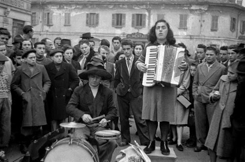 Frank Horvat, Milano, Italy, 1950