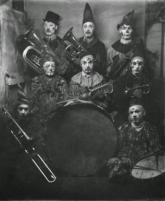 La2BSousa2BClown2BBand2Bat2BLuna2BPark2C2B1909