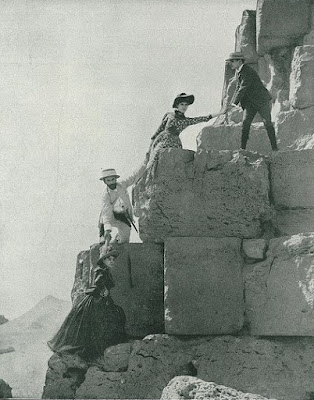 Climbing2Bthe2Bpyramid2Bof2BCheops