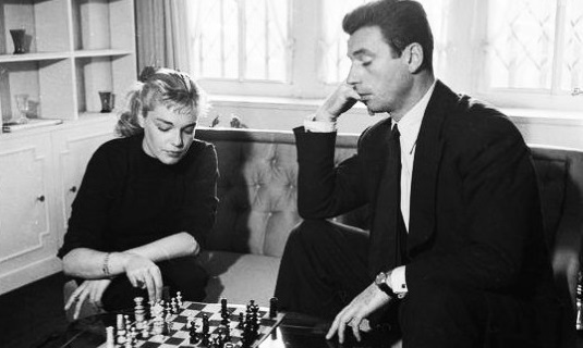 Simone Chess Actors & Chess | Marlon Brando / Gregory Peck / Simone Signoret / Yves ...