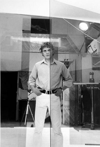 On directing > Space / Film / Science / People | Michelangelo Antonioni 9 On directing > Space / Film / Science / People | Michelangelo Antonioni David2BHemmings2Bas2BThomas2B Blow Up2B directed2Bby2BMichelangelo2BAntonioni2B 1966