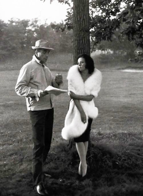 On directing > Space / Film / Science / People | Michelangelo Antonioni 7 On directing > Space / Film / Science / People | Michelangelo Antonioni Director2BMichelangelo2BAntonioni2Bgives2Bdirections2Bto2BJeanne2BMoreau2Bon2Bthe2Bset2Bof2BLa2BNotte252C2B1961.0