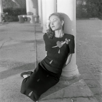 Nina2BLeen252C2BSuse2BDannenburg2B2527Jezebel25272Bsweater252C2B1947