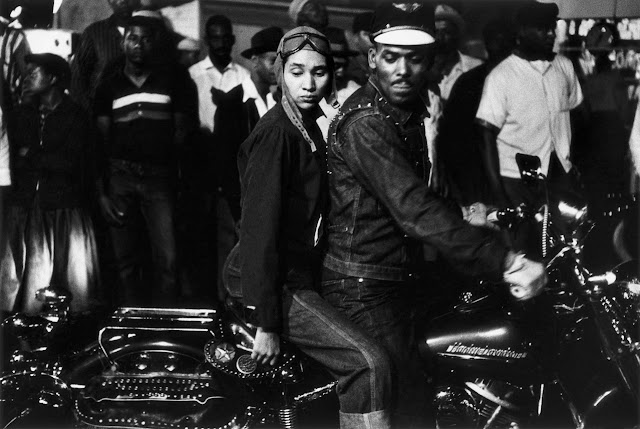 Robert2BFrank252C2BIndianapolis252C2B1955252C2BFrom2BThe2BAmericans