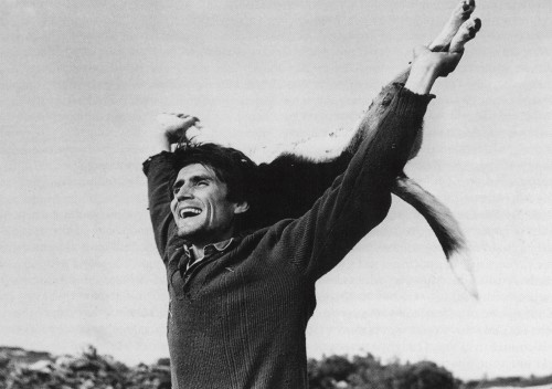 Flick Review < The Shepherds of Calamity / Les Pâtres du Désordre | Nikos Papatakis, 1967 3 Flick Review < The Shepherds of Calamity / Les Pâtres du Désordre | Nikos Papatakis, 1967 L2B252812529