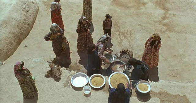 Flick Review < The Wind Will Carry Us | Abbas Kiarostami, 1999 28 Flick Review < The Wind Will Carry Us | Abbas Kiarostami, 1999 The2BWind2BWill2BCarry2BUs252C2B19992B2528282529