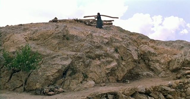 Flick Review < The Wind Will Carry Us | Abbas Kiarostami, 1999 33 Flick Review < The Wind Will Carry Us | Abbas Kiarostami, 1999 The2BWind2BWill2BCarry2BUs252C2B19992B252892529