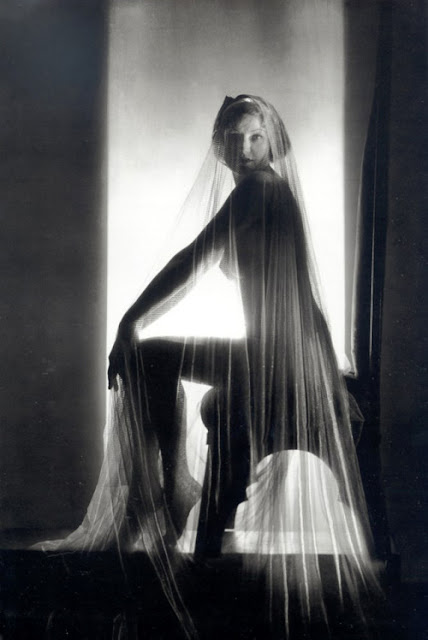 Veiled2Bnude252C1930s