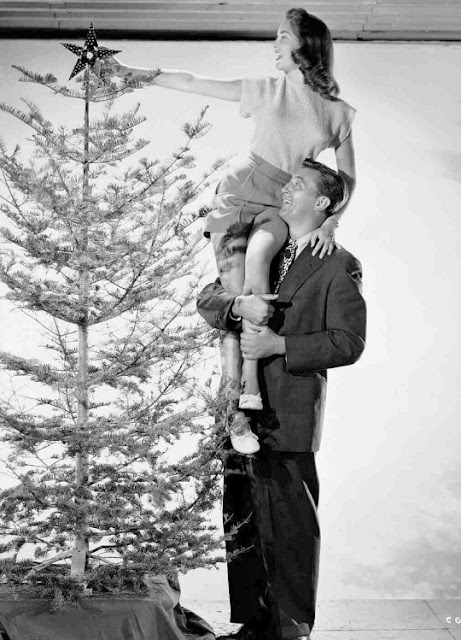 Publicity2Bstills2Bfor2BHoliday2BAffair252C2B1949