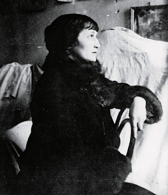 Anna2BAkhmatova