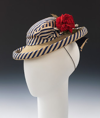 Elsa2BSchiaparelli252C2BHat252C2B1940