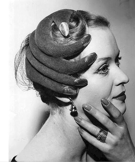 Hand2Bhat2Bby2BElsa2BSchiaparelli2Bfor2BLife2Bmagazine252C2B1953