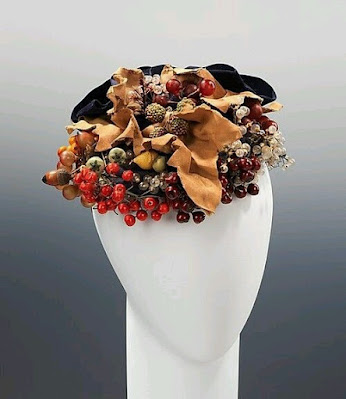 Hat2Bby2BElsa2BSchiaparelli252C2B1939