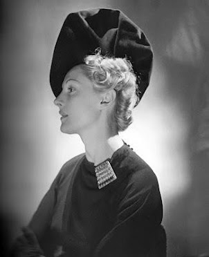 Hats2Bof2BElsa2BSchiaparelli2B4