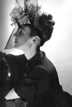 Hats2Bof2BElsa2BSchiaparelli2B5