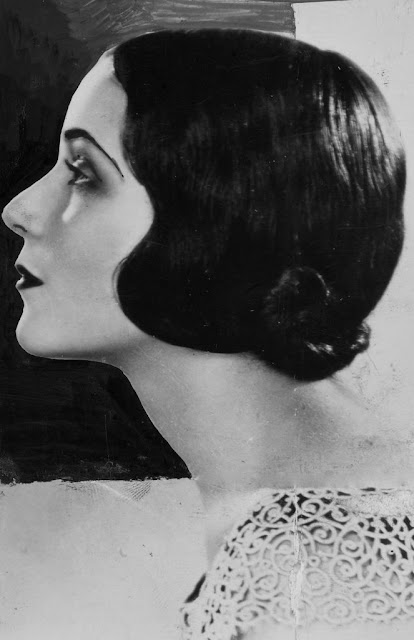 Prot-a-gonist* Inner Beauty | Dolores del Rio, 1904-1983 2 Prot-a-gonist* Inner Beauty | Dolores del Rio, 1904-1983 Dolores20Del20Rio209