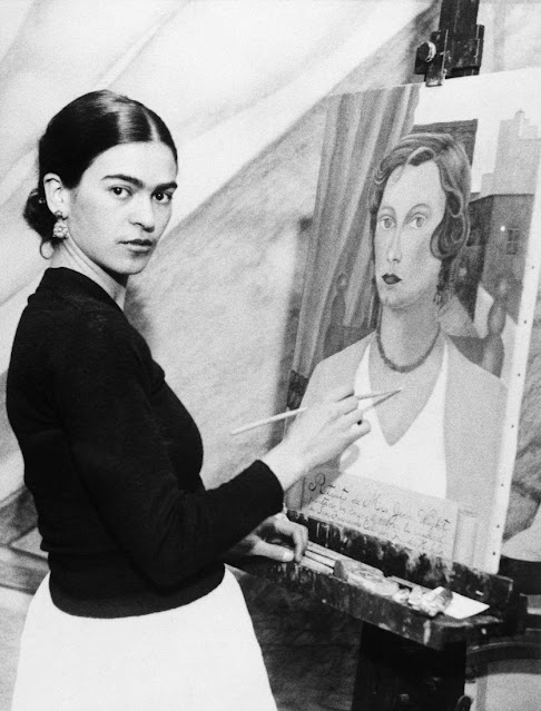 Frame Inside | Portrait of Mrs. Jean Wight | Frida Kahlo, 1931