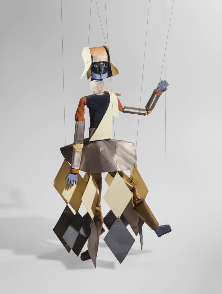 The marionettes of Russian avant-garde artist Aleksandra Ekster, 1920s 6 The marionettes of Russian avant-garde artist Aleksandra Ekster, 1920s The marionettes of Aleksandra Ekster 3