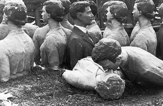 Erich Auerbach A collection of film dummies 1955 3