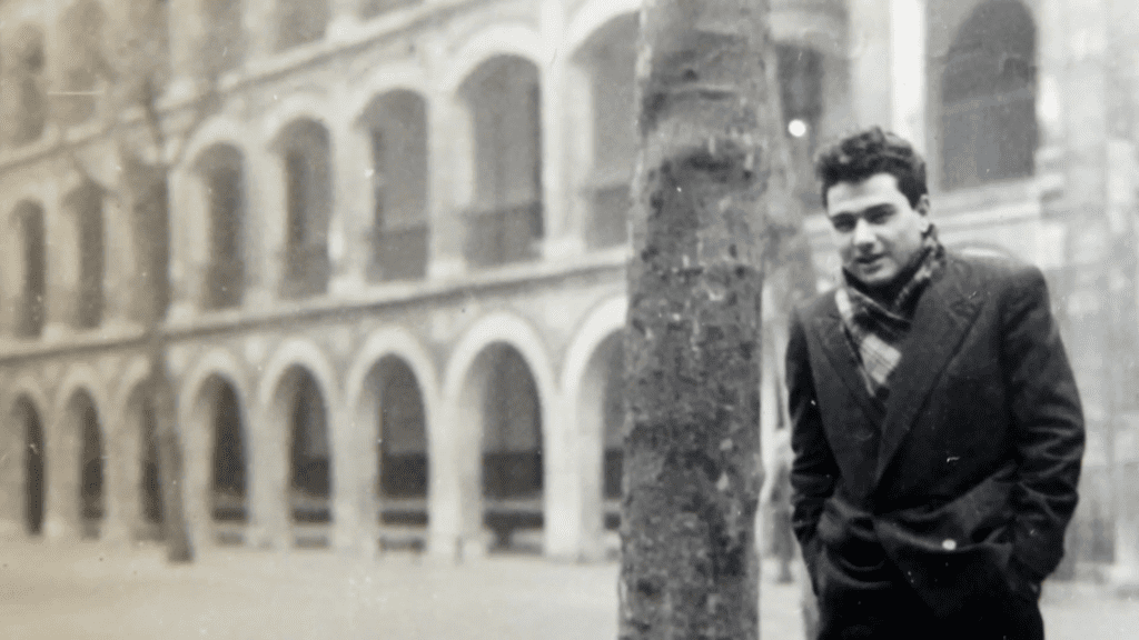 Deconstruction is always accompanied by love | Jacques Derrida, 1930-2004 1 Deconstruction is always accompanied by love | Jacques Derrida, 1930-2004 Jacques Derrida