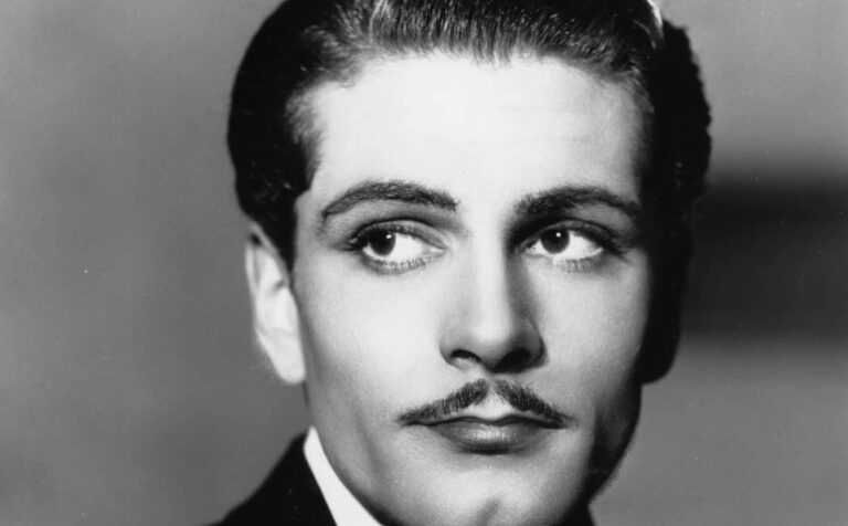 Laurence Olivier, 1930