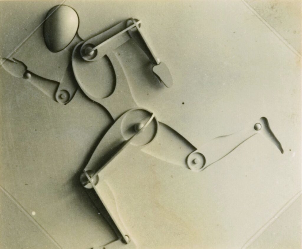 Joost Schmidt | Typographer and teacher of the Bauhaus, 1893 – 1948 9 Joost Schmidt | Typographer and teacher of the Bauhaus, 1893 – 1948 Joost Schmidt Relief Man On The Run 1932