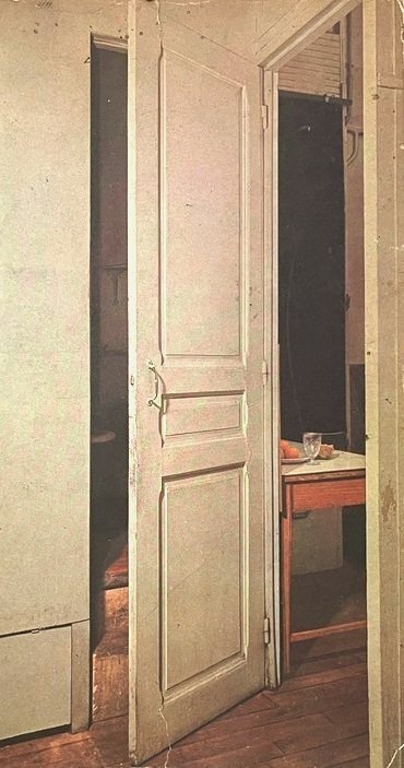 Marcel Duchamp Door 11 rue Larrey 1927
