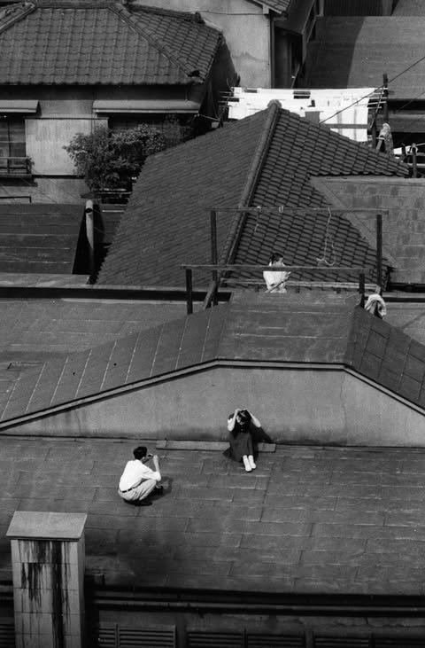 Days [ ) Congenial | Sean O'Casey, 1880-1964 1 Days [ ) Congenial | Sean O'Casey, 1880-1964 Shigeichi Nagano Rooftop