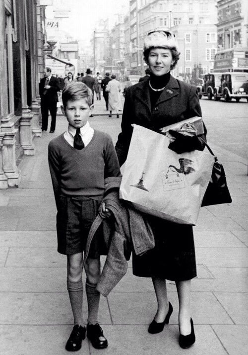 Nick Drake and his mum Molly c1958 2
