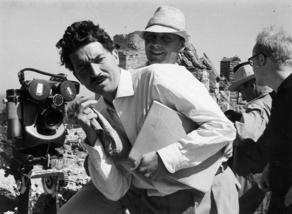 Behind the Scenes | Catherine Deneuve / Sami Frey / Anna Karina / Marcello Mastroianni / Janet Leigh / Peter O’Toole/ Alain Robbe-Grillet / John Cassavetes / François Truffaut / Federico Fellini / Hiroshi Teshigahara / Seijun Suzuki / Peter Lorre / Sean Connery / Claudia Cardinale / Peter Sellers, 1960-65 1 Behind the Scenes | Catherine Deneuve / Sami Frey / Anna Karina / Marcello Mastroianni / Janet Leigh / Peter O’Toole/ Alain Robbe-Grillet / John Cassavetes / François Truffaut / Federico Fellini / Hiroshi Teshigahara / Seijun Suzuki / Peter Lorre / Sean Connery / Claudia Cardinale / Peter Sellers, 1960-65 Alain Robbe Grillet sur le tournage de LImmortelle 1963