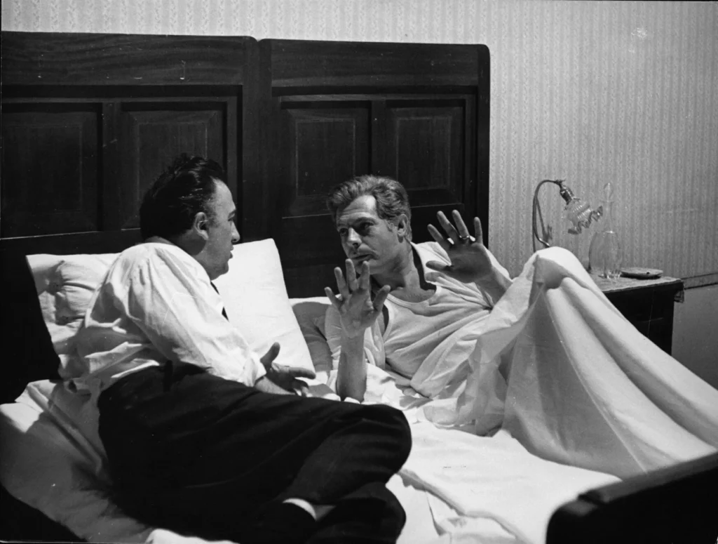 Behind the Scenes | Catherine Deneuve / Sami Frey / Anna Karina / Marcello Mastroianni / Janet Leigh / Peter O’Toole/ Alain Robbe-Grillet / John Cassavetes / François Truffaut / Federico Fellini / Hiroshi Teshigahara / Seijun Suzuki / Peter Lorre / Sean Connery / Claudia Cardinale / Peter Sellers, 1960-65 4 Behind the Scenes | Catherine Deneuve / Sami Frey / Anna Karina / Marcello Mastroianni / Janet Leigh / Peter O’Toole/ Alain Robbe-Grillet / John Cassavetes / François Truffaut / Federico Fellini / Hiroshi Teshigahara / Seijun Suzuki / Peter Lorre / Sean Connery / Claudia Cardinale / Peter Sellers, 1960-65 Federico Fellini Marcello Mastroianni8½1963