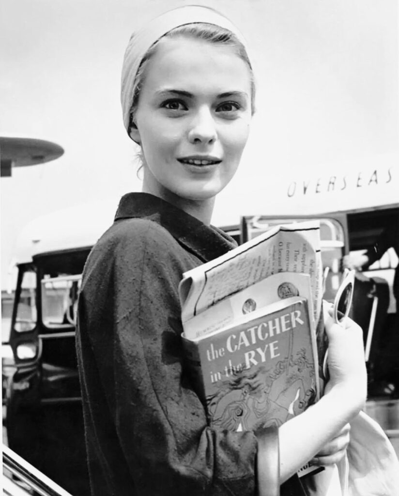 Jean Sebergs arrival at Heathrow Airport in early 1957