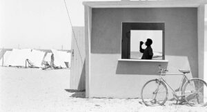 Piergiorgio Branzi, Beachside bar in Senigallia, Italy, 1957