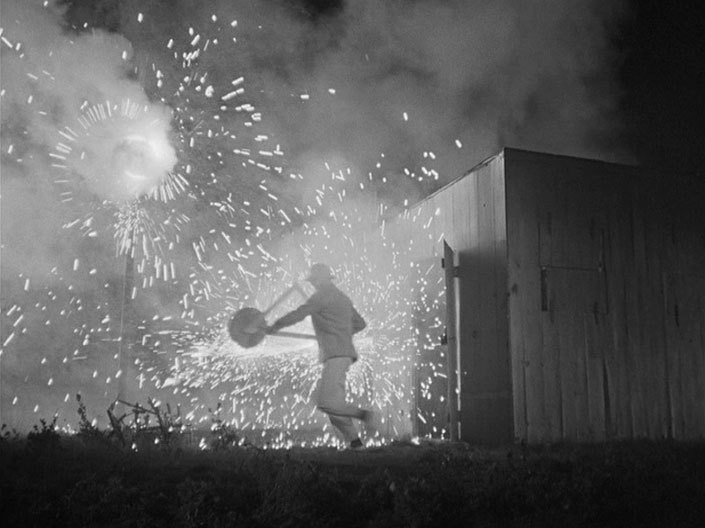 Flick Review < Monsieur Hulot's Holiday | Jacques Tati, 1953 16 Flick Review < Monsieur Hulot's Holiday | Jacques Tati, 1953 Les Vacances de Monsieur Hulot 1953o9 1280