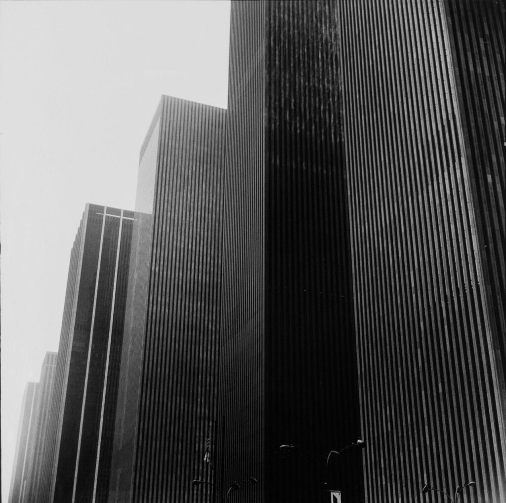 New York Sixth Avenue 1976 Peter Hujar